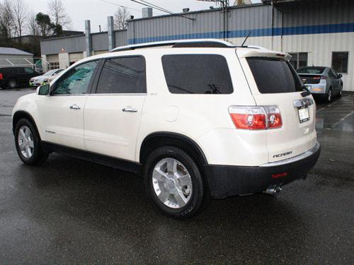 GMC Acadia 2008 photo 2
