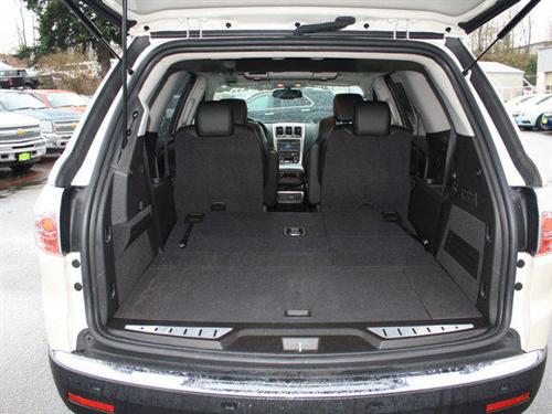 GMC Acadia 2008 photo 3