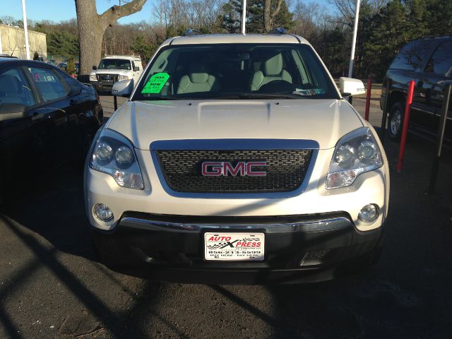 GMC Acadia 2008 photo 3