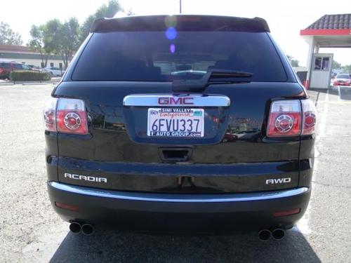 GMC Acadia 2008 photo 1
