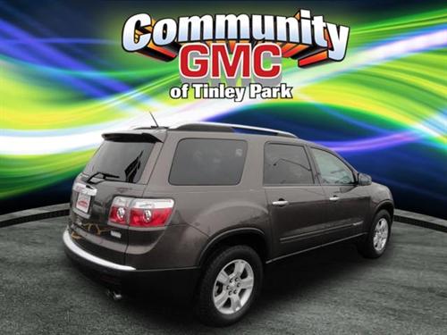 GMC Acadia 2008 photo 2