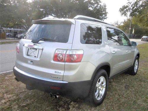 GMC Acadia 2008 photo 2
