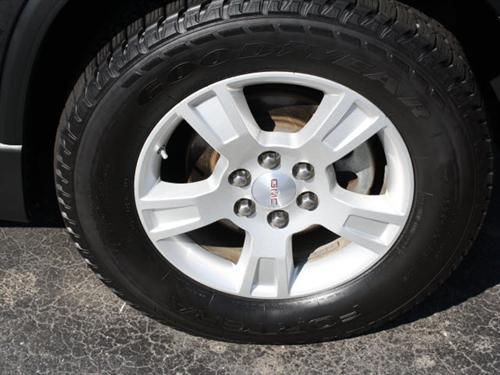 GMC Acadia 2008 photo 2