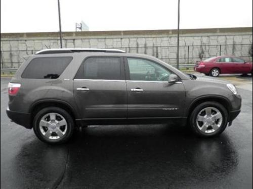 GMC Acadia 2008 photo 2