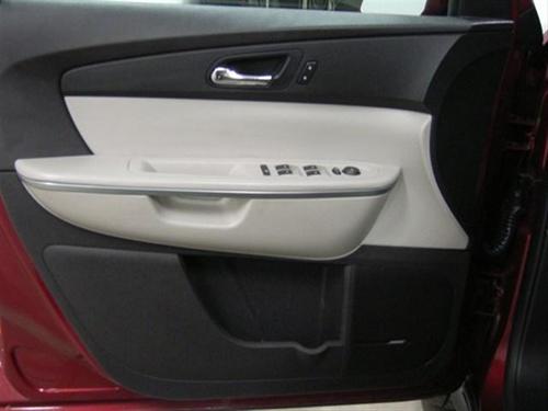 GMC Acadia 2008 photo 2