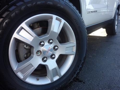 GMC Acadia 2008 photo 1