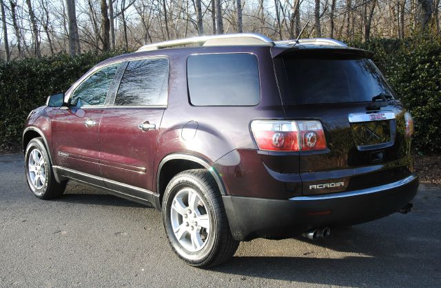 GMC Acadia XLT Plus SUV