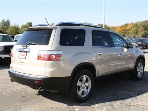 GMC Acadia 2008 photo 2