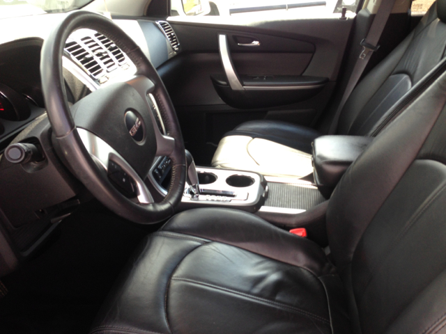 GMC Acadia 3500 SLT Laramie SUV