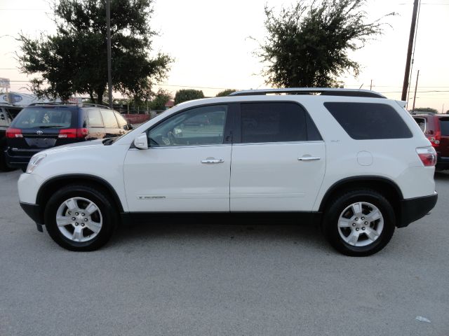 GMC Acadia 2008 photo 3