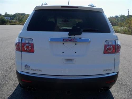 GMC Acadia 2008 photo 2