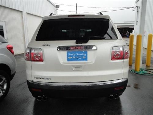 GMC Acadia 2008 photo 2