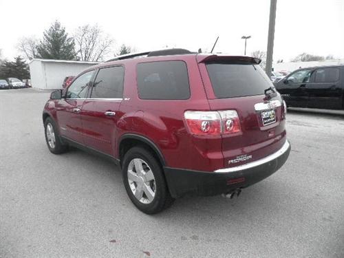 GMC Acadia 2008 photo 2