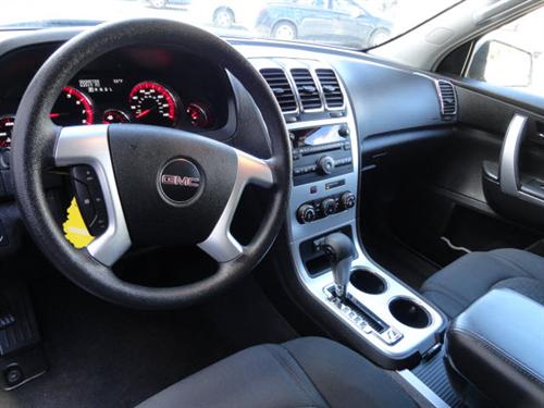 GMC Acadia 2009 photo 1