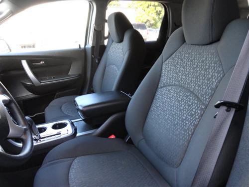 GMC Acadia 2009 photo 3