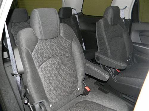 GMC Acadia 2009 photo 3