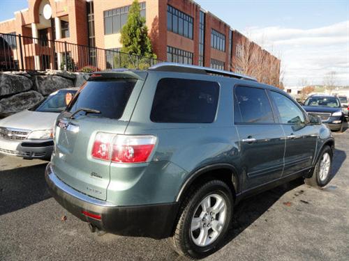 GMC Acadia 2009 photo 2