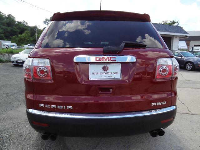 GMC Acadia 2.4L I-4 LX SUV