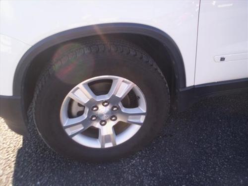 GMC Acadia 2009 photo 2