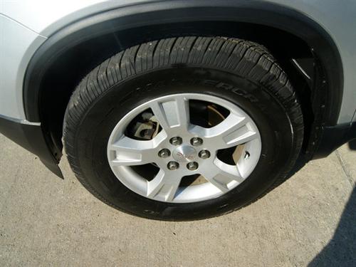 GMC Acadia 2009 photo 2