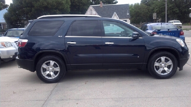 GMC Acadia 2009 photo 1