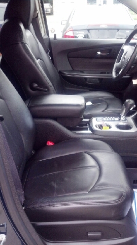 GMC Acadia 2009 photo 3