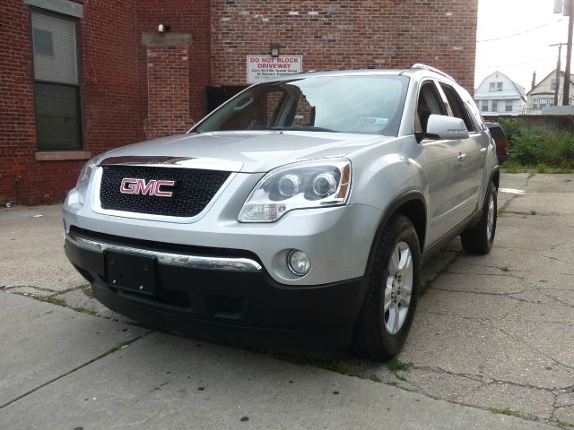 GMC Acadia 2009 photo 1
