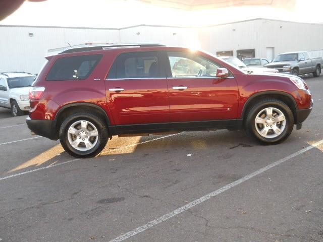 GMC Acadia 2009 photo 2