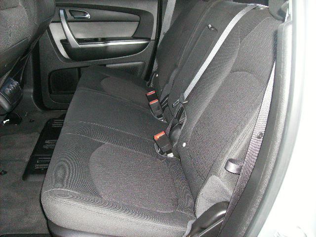 GMC Acadia 2009 photo 3