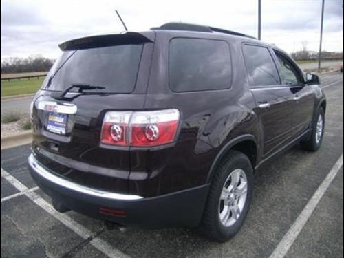 GMC Acadia 2009 photo 2