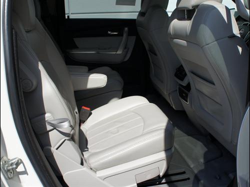 GMC Acadia 2009 photo 4