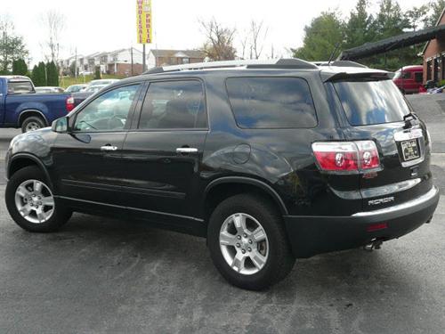 GMC Acadia 2010 photo 2