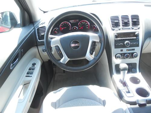 GMC Acadia 2010 photo 1