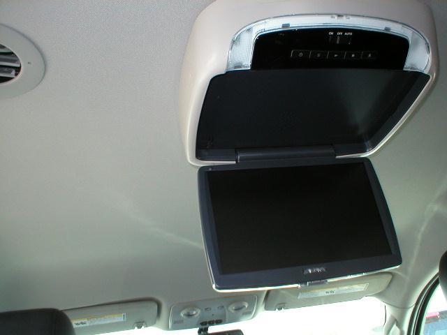 GMC Acadia 2010 photo 2