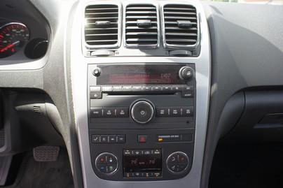 GMC Acadia 2010 photo 18