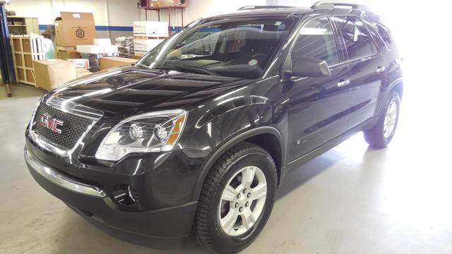 GMC Acadia 2010 photo 1