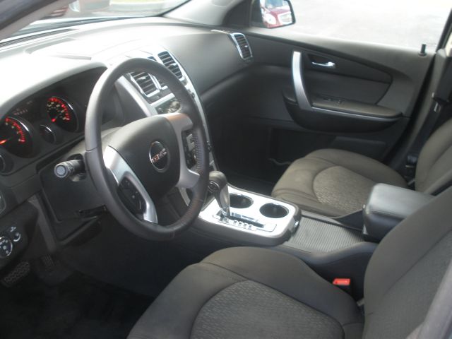 GMC Acadia 2010 photo 7