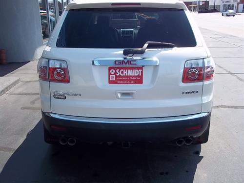 GMC Acadia 2010 photo 3