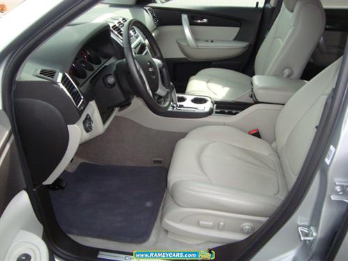 GMC Acadia 2010 photo 3