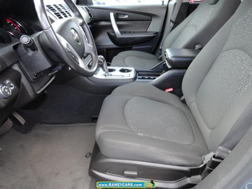 GMC Acadia 2010 photo 3