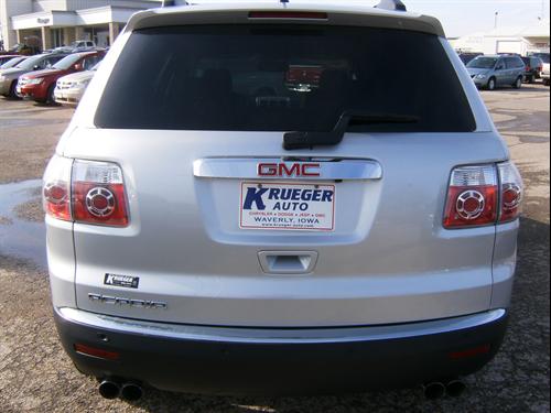 GMC Acadia 2010 photo 3
