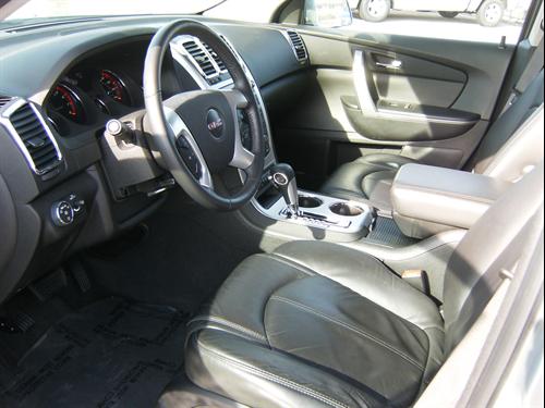 GMC Acadia 2010 photo 4