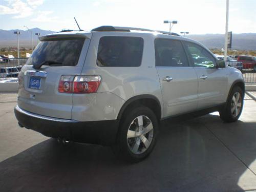 GMC Acadia 2010 photo 2
