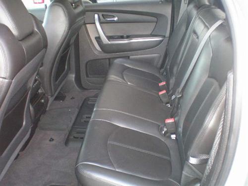 GMC Acadia 2010 photo 4