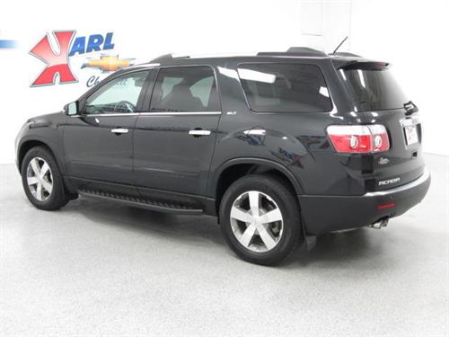 GMC Acadia 2010 photo 2