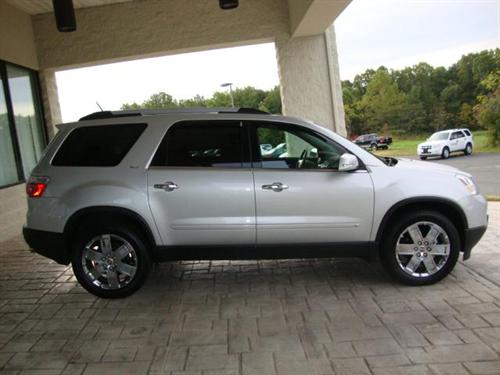 GMC Acadia 2010 photo 1