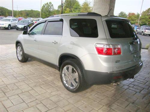 GMC Acadia 2010 photo 3