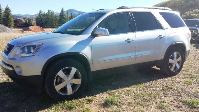 GMC Acadia 2010 photo 3