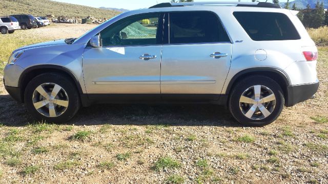 GMC Acadia 2010 photo 4