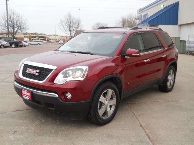 GMC Acadia 2010 photo 1